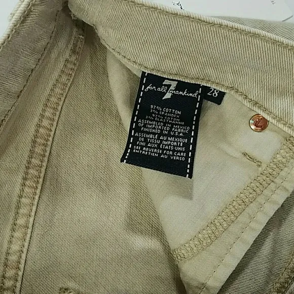 7 for all Mankind Shorts Size 28 NWT