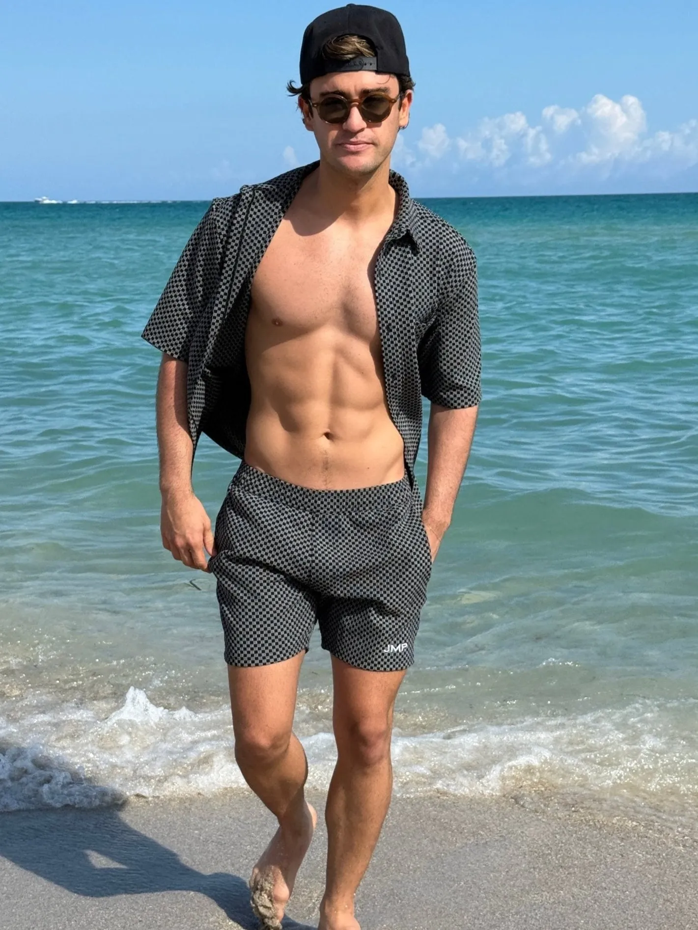 Breakers Men's Short - Black Check
