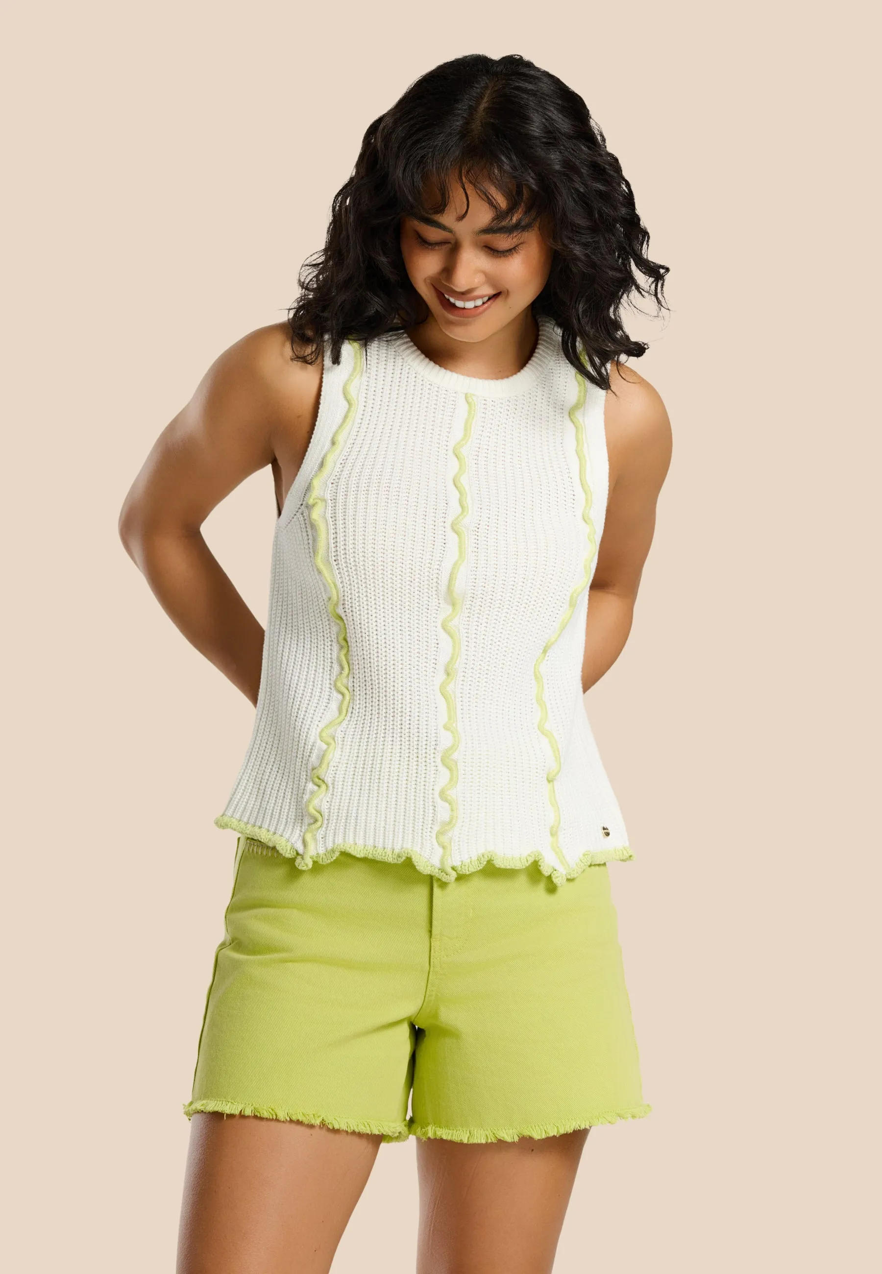 CARLA shorts | green pistache