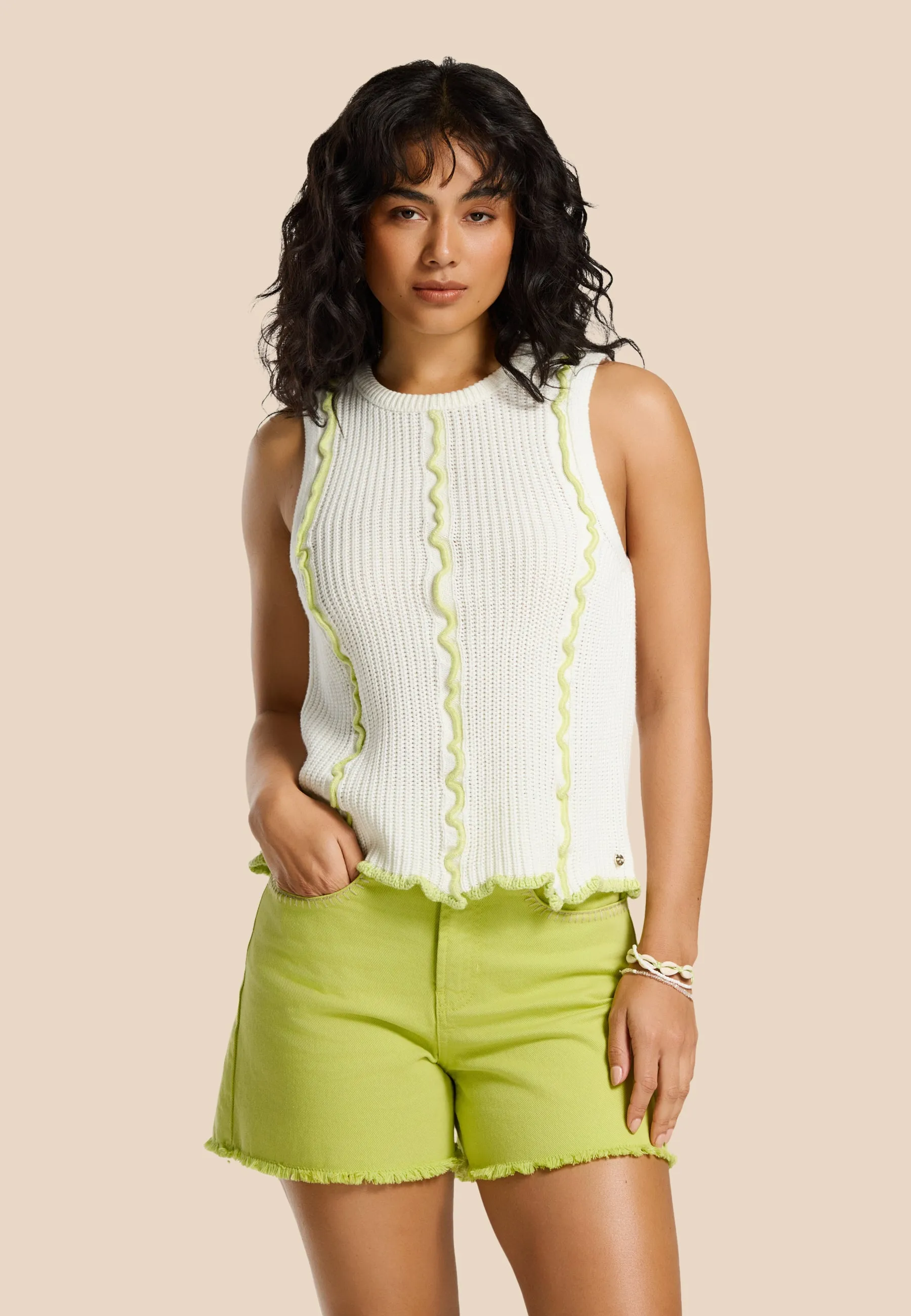 CARLA shorts | green pistache