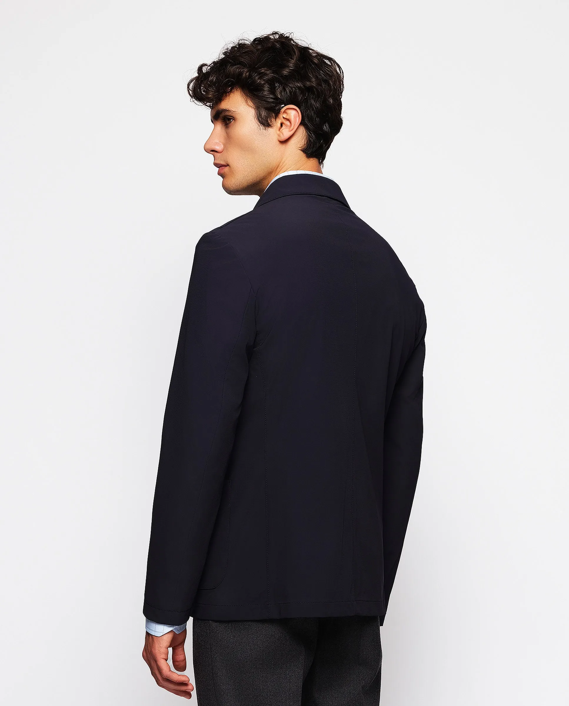 CHAQUETA TÉCNICA REGULAR FIT AZUL MARINO