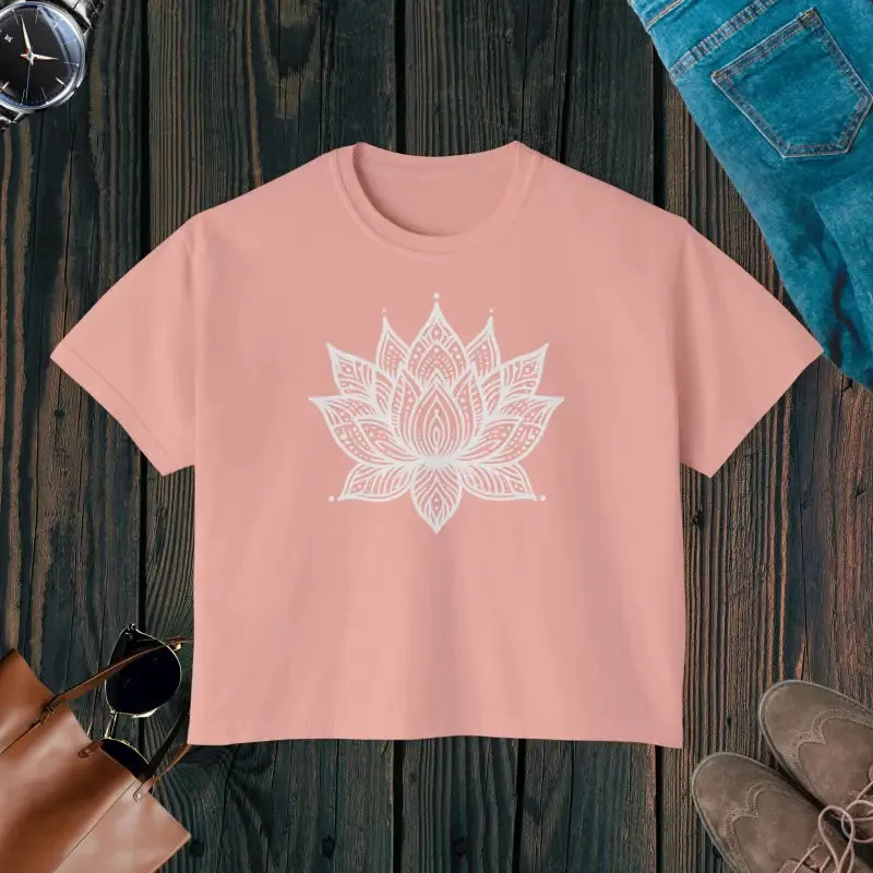 Chic Muscle Tee with Flowy Rolled Cuffs