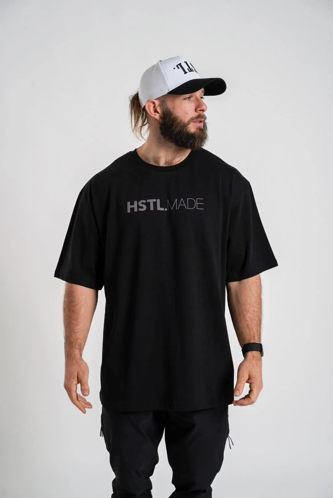 Core Oversized Logo Tee Gen. 2