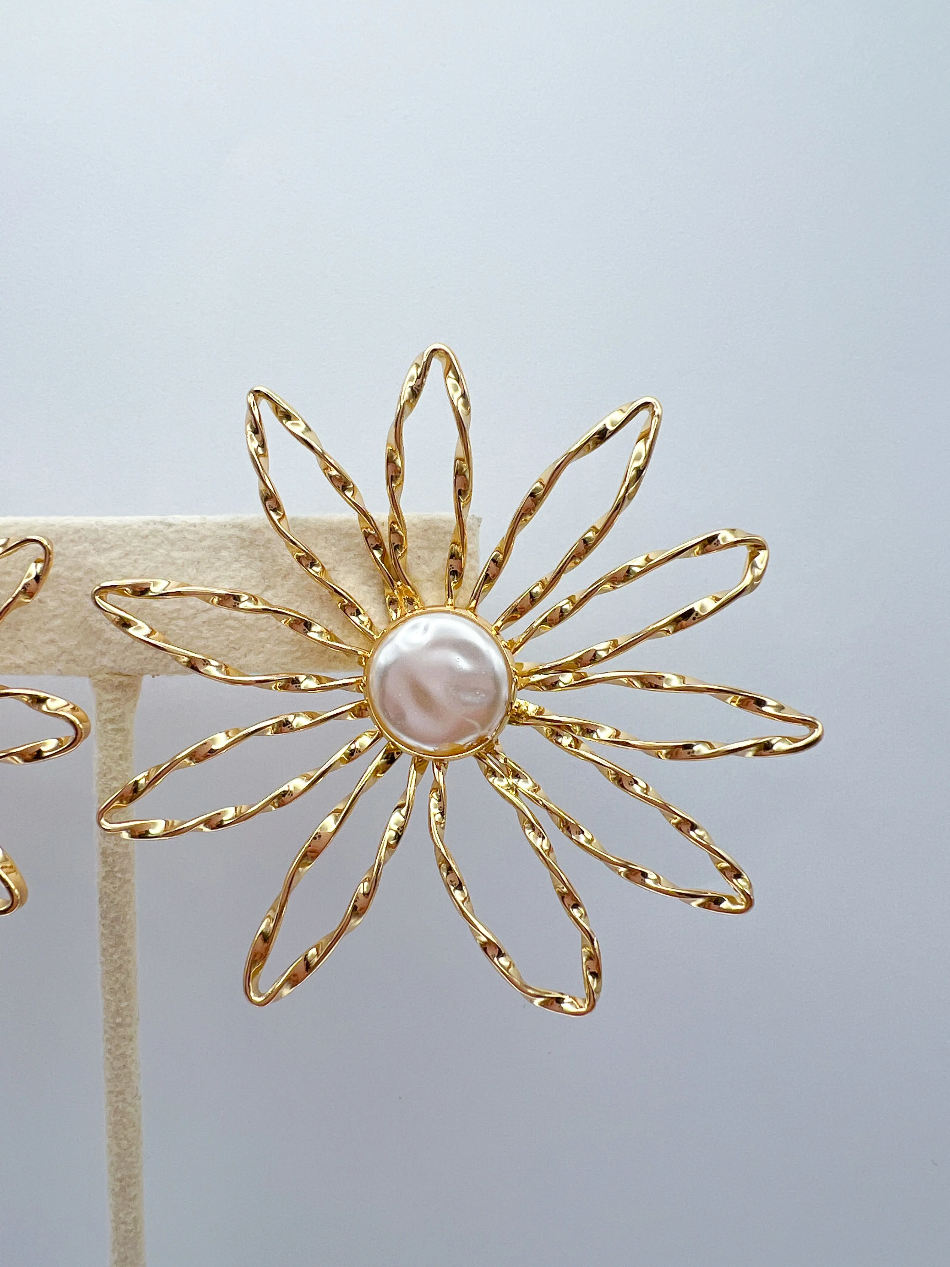 Gold Plated Pearl Stud Earring