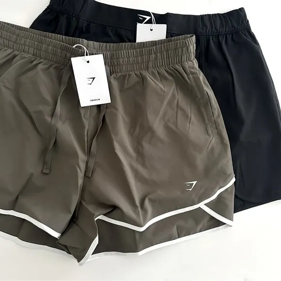 Gymshark L Training Contrast Loose 2.5&quot; Shorts &amp; Scallop Hem Shaped Shorts Set