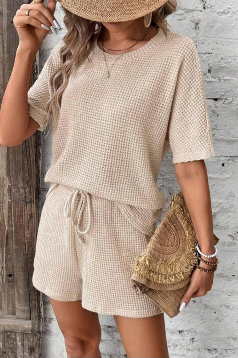 HUP1190 Knit Crochet Top & Shorts Set