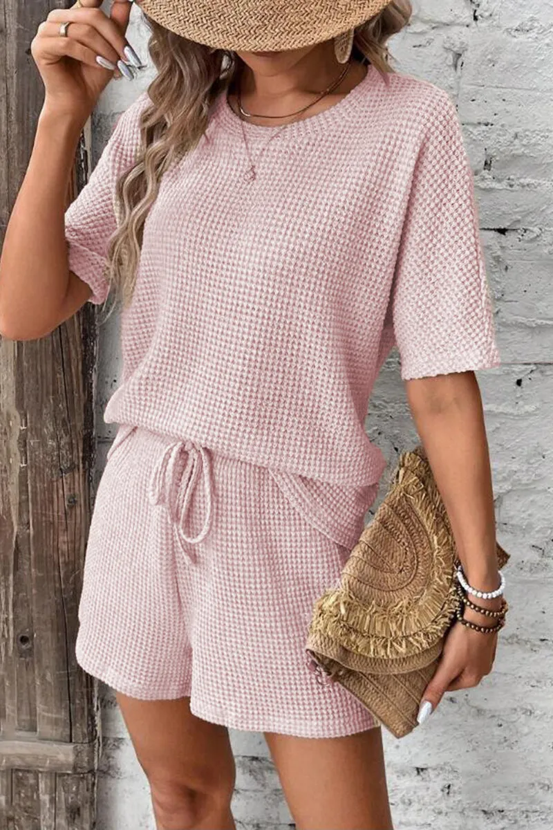 HUP1190 Knit Crochet Top & Shorts Set