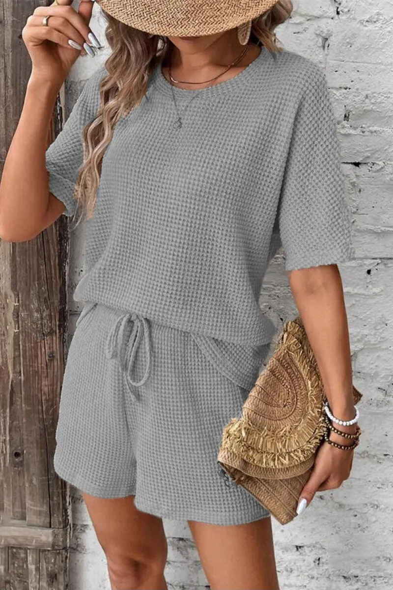 HUP1190 Knit Crochet Top & Shorts Set