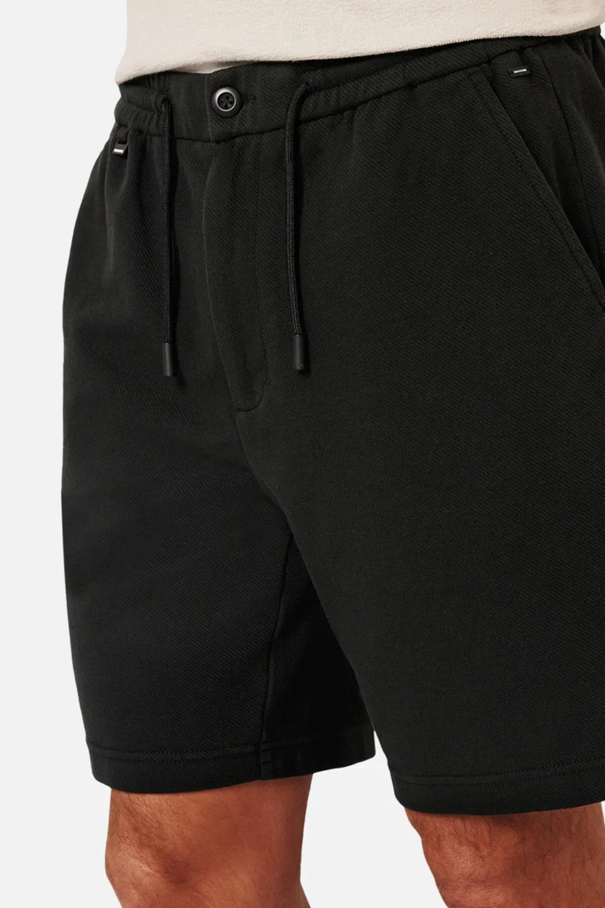 Industrie The Broadway Short