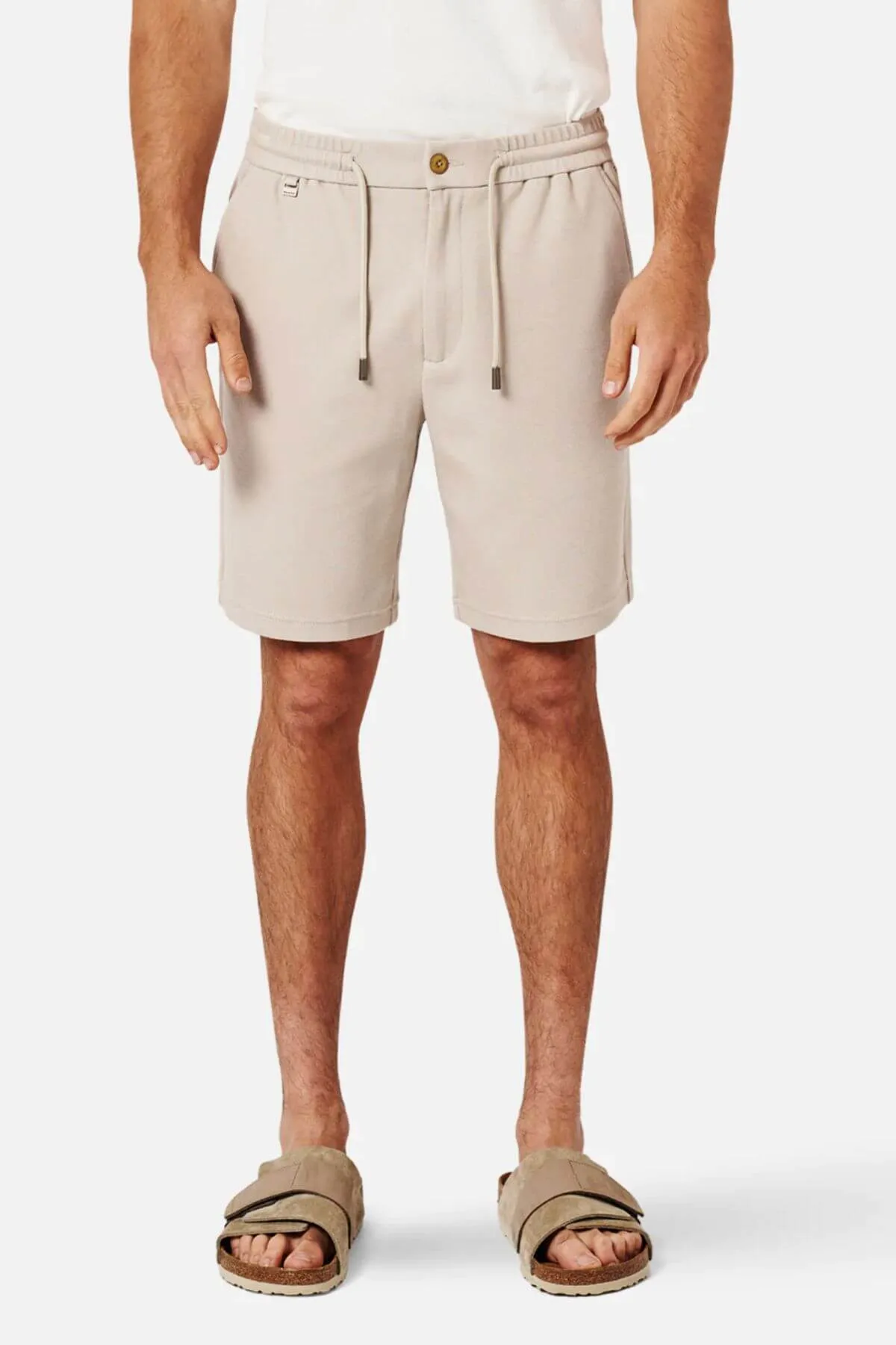 Industrie The Broadway Short