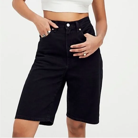 Levi’s Premium High Loose Bermuda Denim Shorts Black NWT