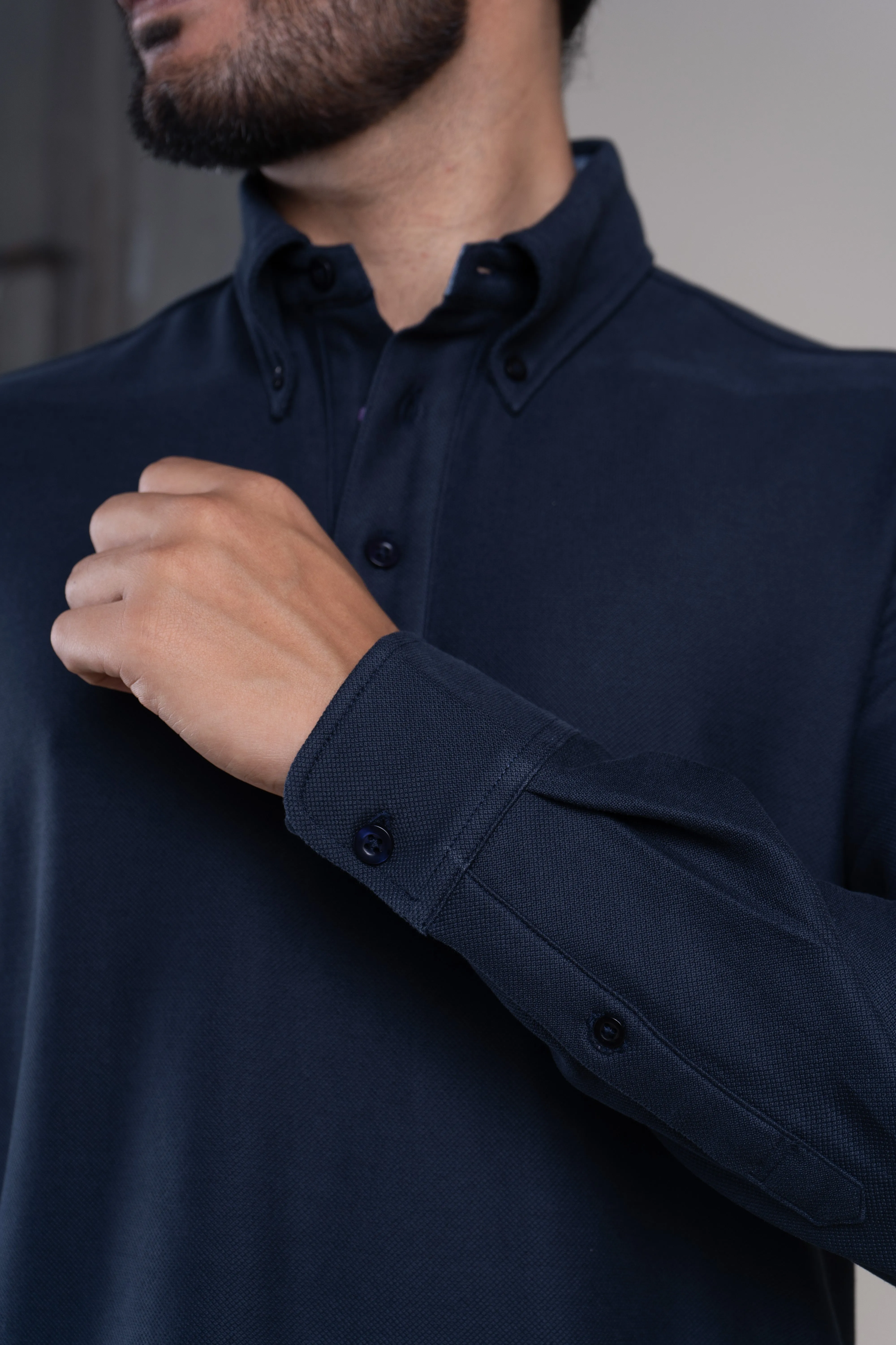 Oslo in Button Down Collar