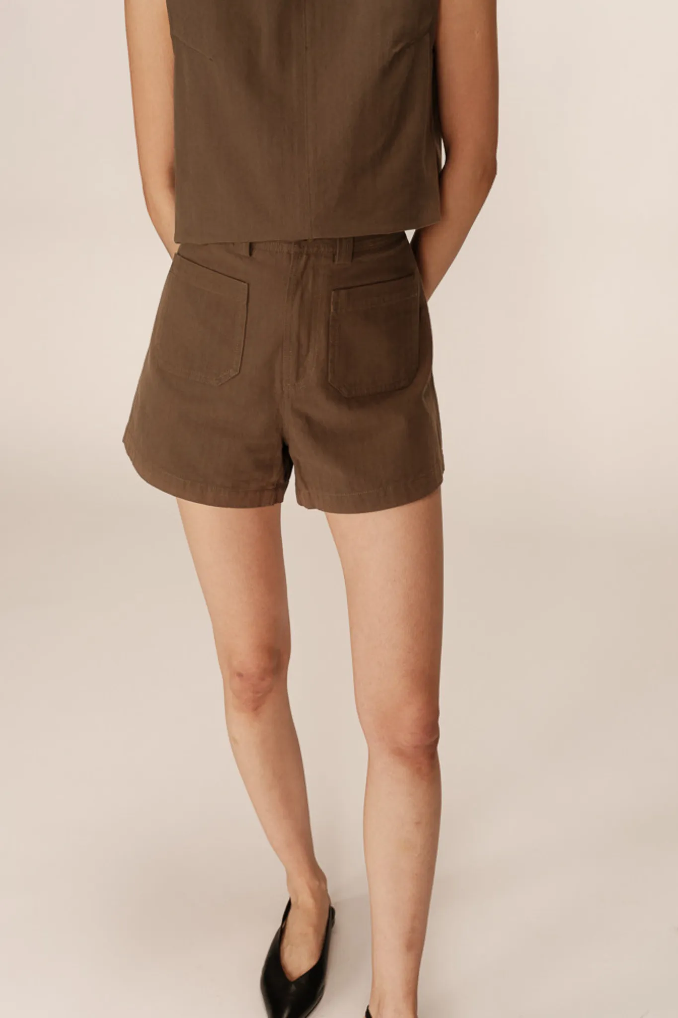 PINO SHORTS - KHAKI