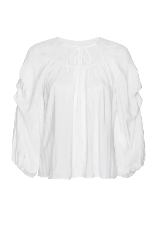 ROMANCE Top