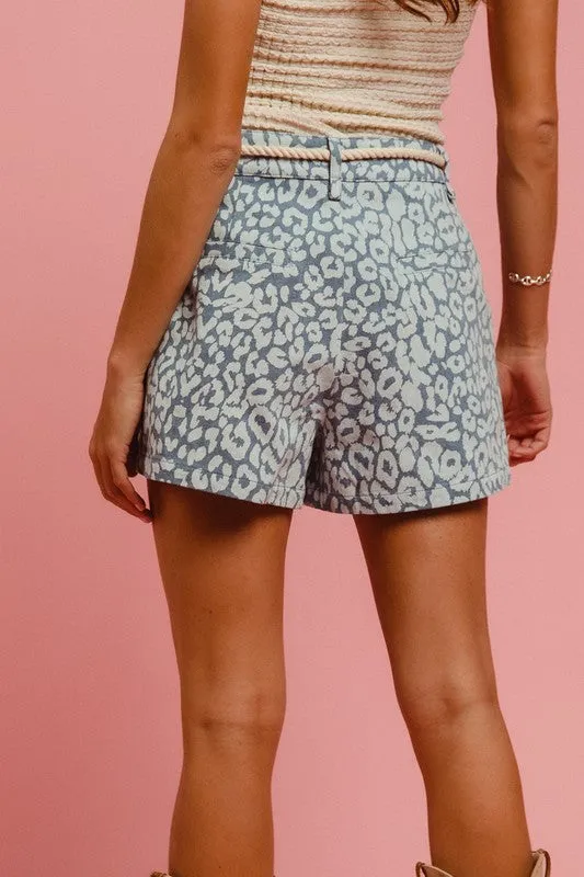 Rope Belt Leopard Shorts