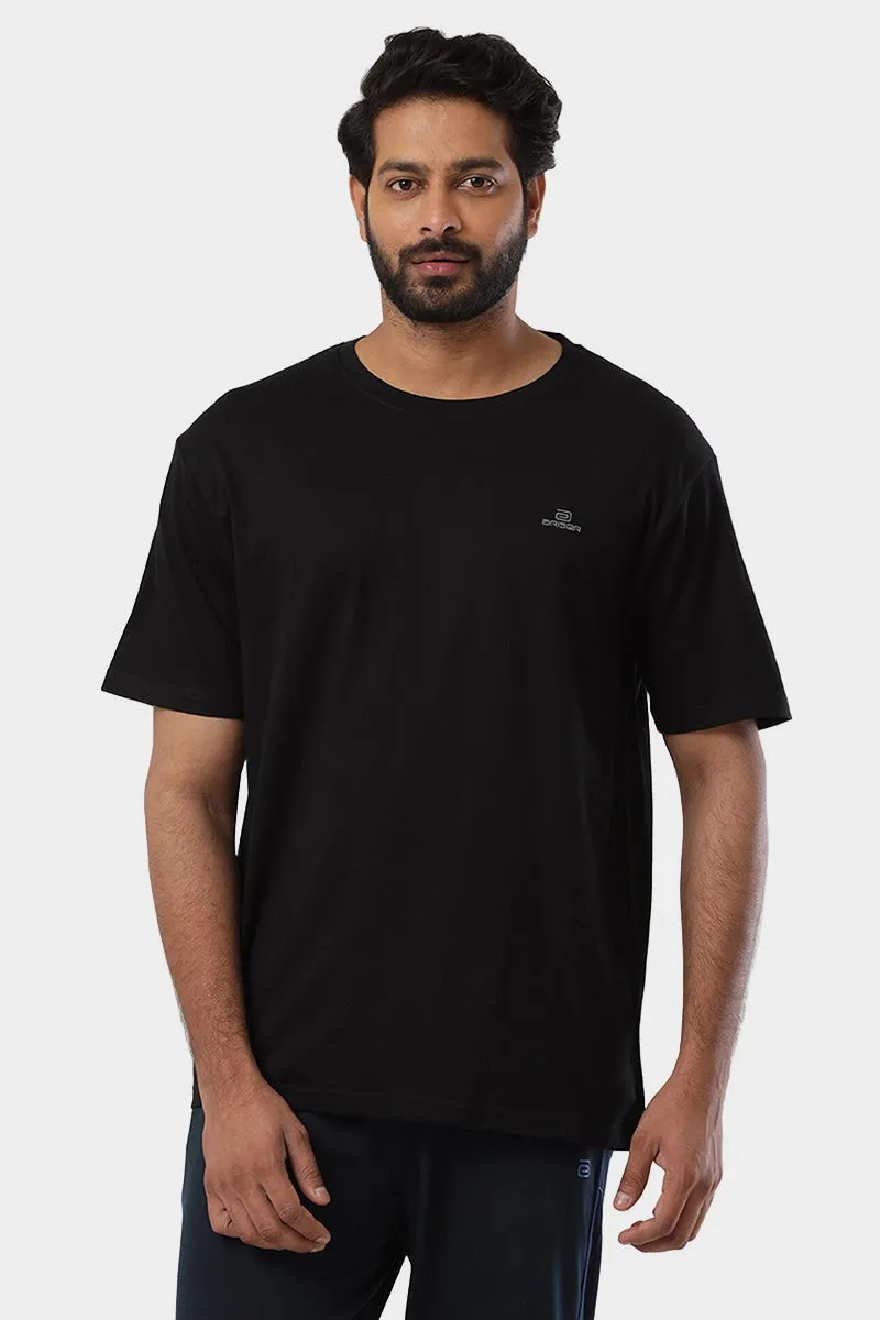 Round Neck - Black Solid T-Shirt For Men | Ariser