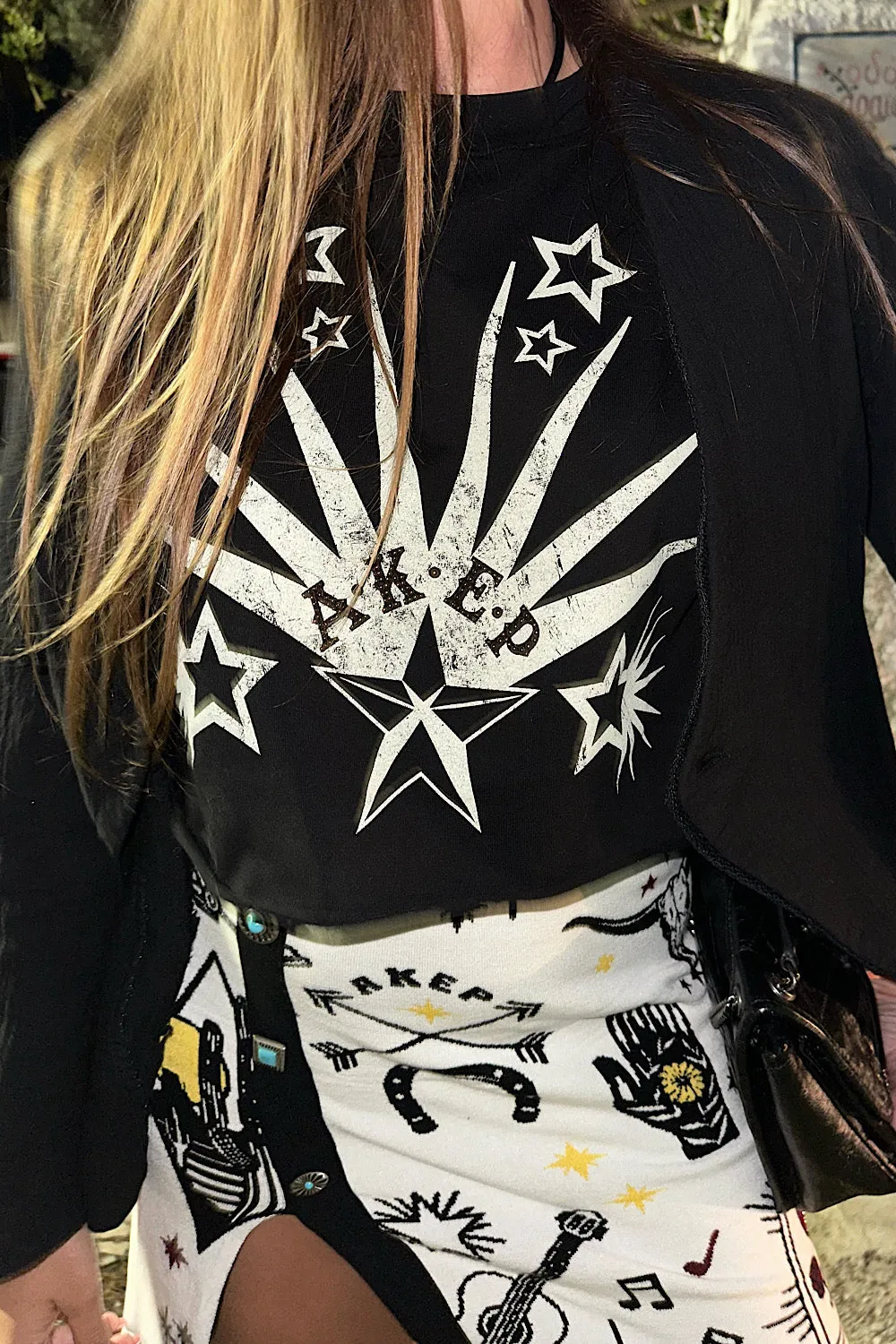 SLEEVELESS CROP WITH FRONT PRINT