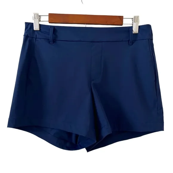 SPANX NEW Pull-On Shorts In Midnight Navy Blue Size M