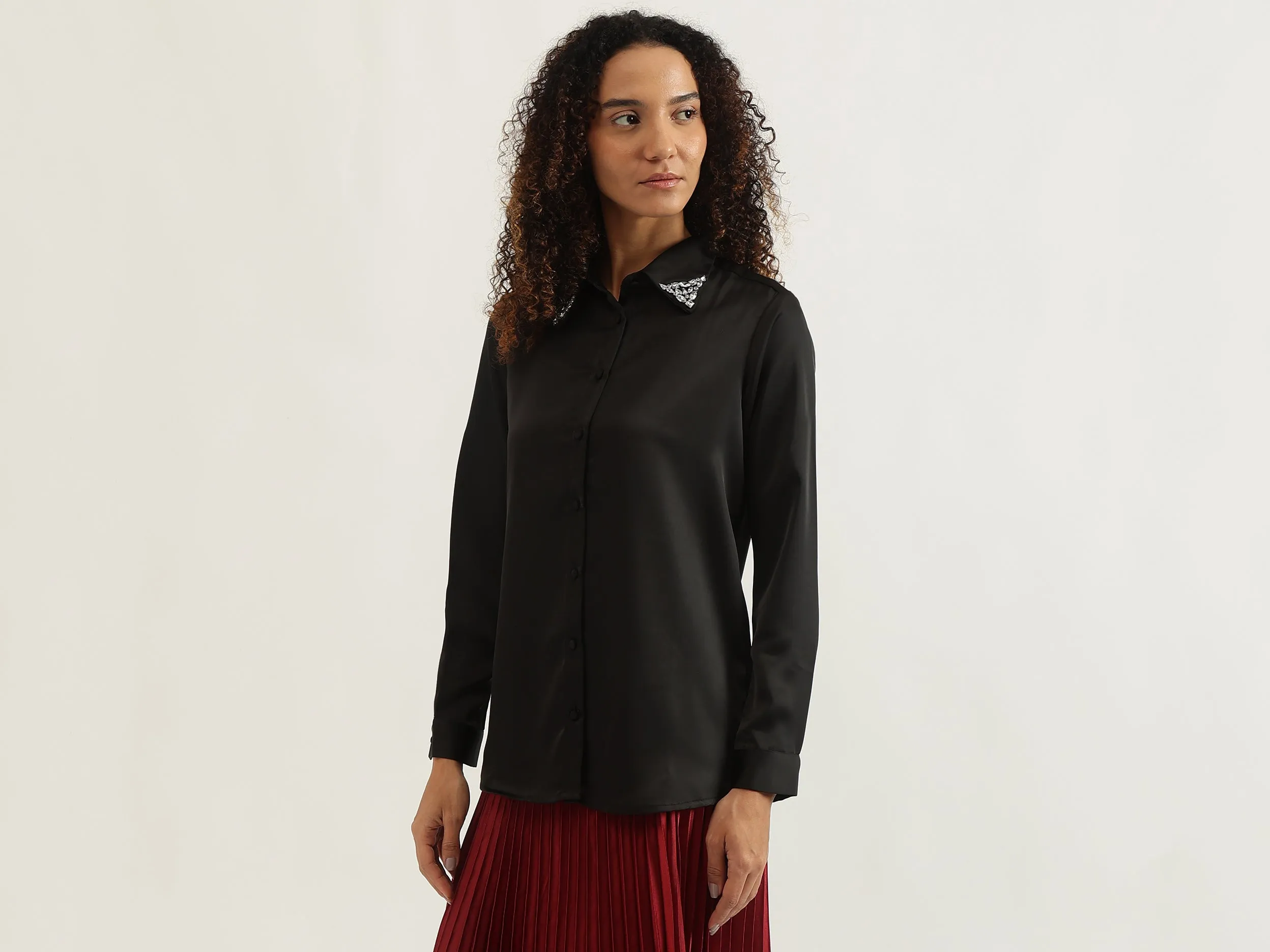 Spread Collar Solid Shirt
