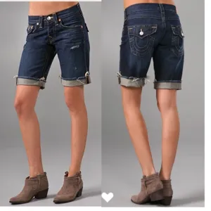 True Religion Riley Shorts Distressing, Fry hem