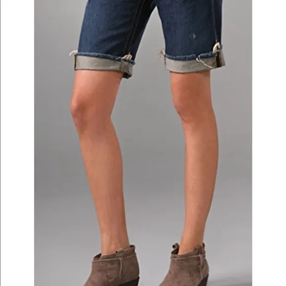 True Religion Riley Shorts Distressing, Fry hem