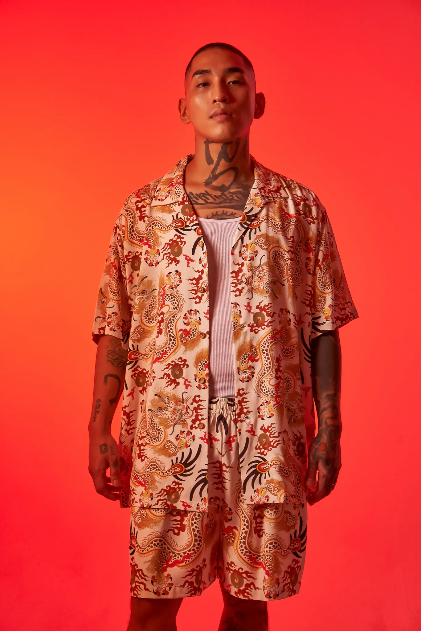 [UNISEX] TOMAS TOMAS X LOCO MOSQUITO 108 DRAGONS OFF-WHITE SHORT SLEEVE SHIRT