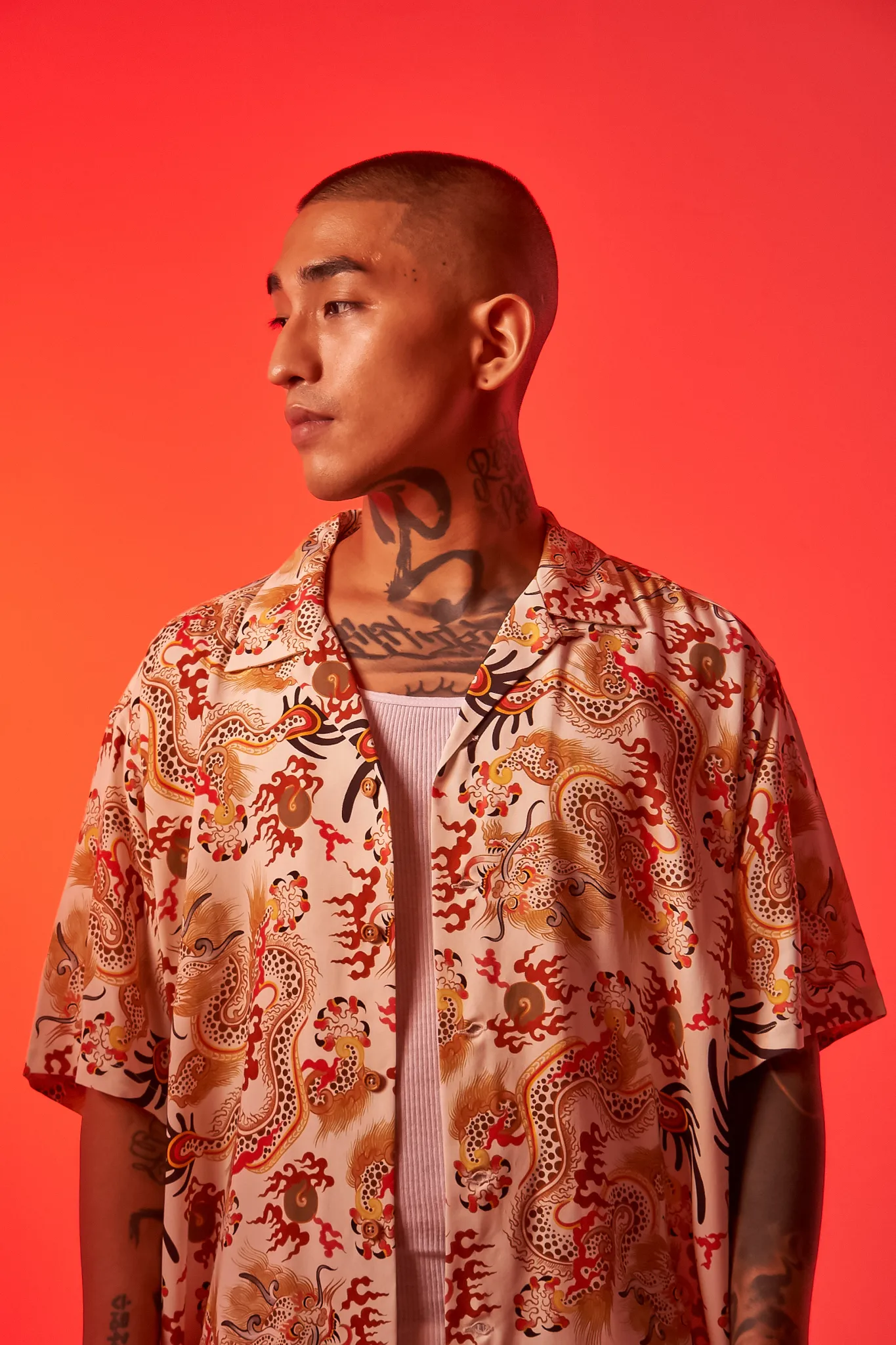 [UNISEX] TOMAS TOMAS X LOCO MOSQUITO 108 DRAGONS OFF-WHITE SHORT SLEEVE SHIRT