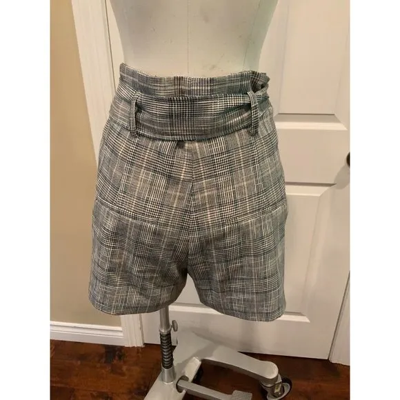 Veronica Beard &quot;Baga&quot; Black &amp; White Prince Of Wales Checked Belted Shorts Size 2