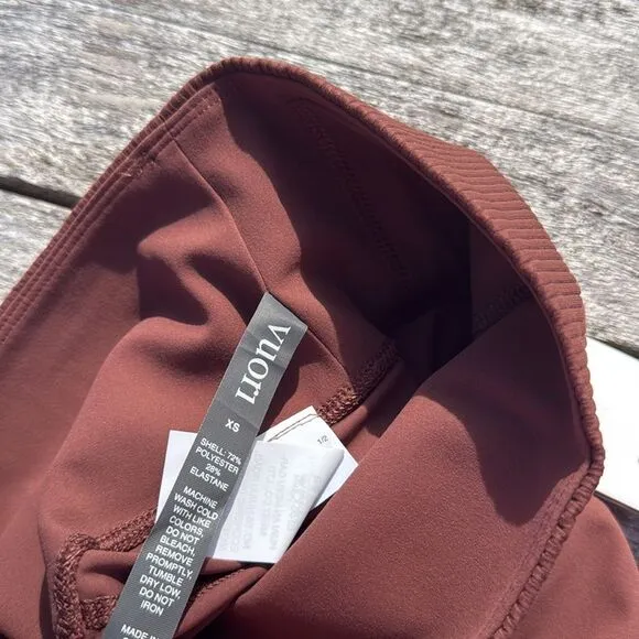 VUORI Rib Studio Short Women's  BIKE Shorts CEDAR NWT SIZE XS 6&quot;‎ inseam