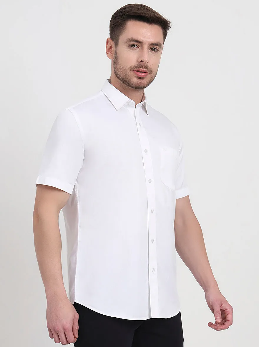 White Solid Smart Fit Semi Casual Shirt | JadeBlue